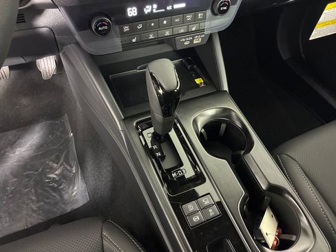 New 2026 Subaru Outback Limited XT image 20