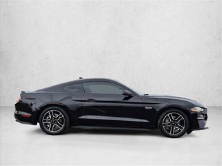 Used 2022 Ford Mustang GT RWD video 4