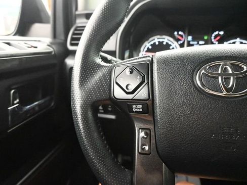 Used 2024 Toyota 4Runner TRD Off-Road image 15