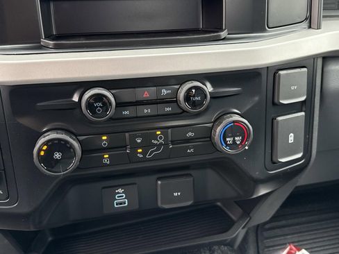 New 2026 Ford F250 XL w/ XL Off-Road Package image 16