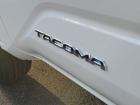 New 2026 Toyota Tacoma SR5 image 9
