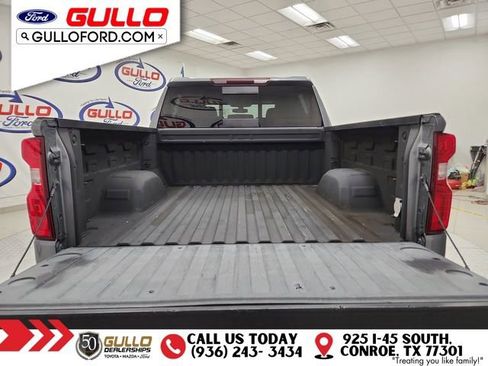 Used 2020 Chevrolet Silverado 1500 RST w/ Texas Edition image 11