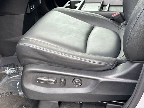 Certified 2026 Honda Odyssey EX-L image 24