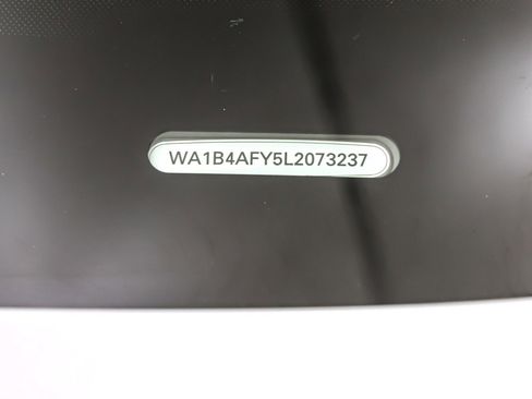 Used 2020 Audi SQ5 Premium Plus w/ Premium Plus Package image 25