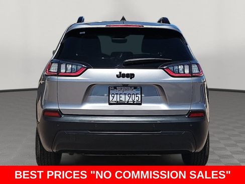 Used 2021 Jeep Cherokee Latitude Plus FWD image 4