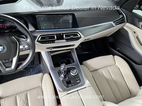 Used 2023 BMW X5 xDrive45e w/ Executive Package AWD/4WD image 17