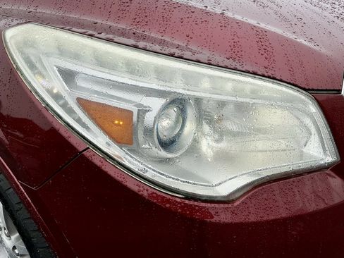 Used 2016 Buick Enclave Leather image 8