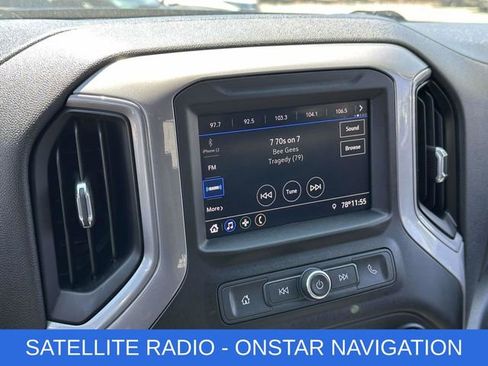 Used 2020 Chevrolet Silverado 1500 Custom w/ Custom Value Package AWD/4WD image 3