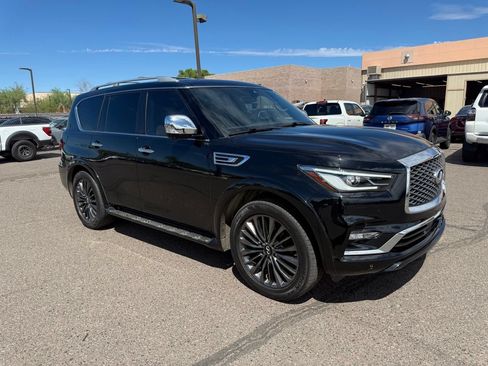 Certified 2024 INFINITI QX80 Sensory w/ Cargo Package AWD/4WD image 3