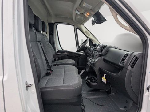 New 2024 RAM ProMaster 3500 w/ Safety Group FWD image 7