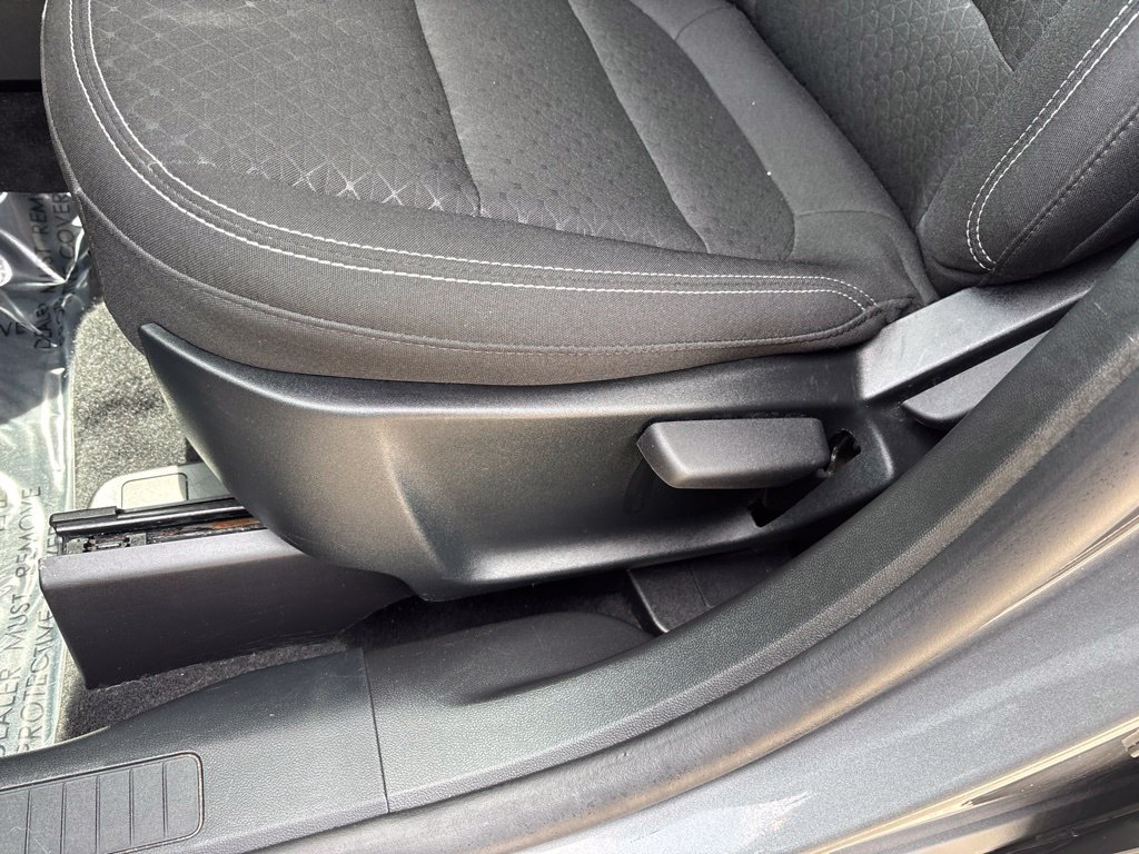 Certified 2025 Ford Escape Active AWD/4WD image 24