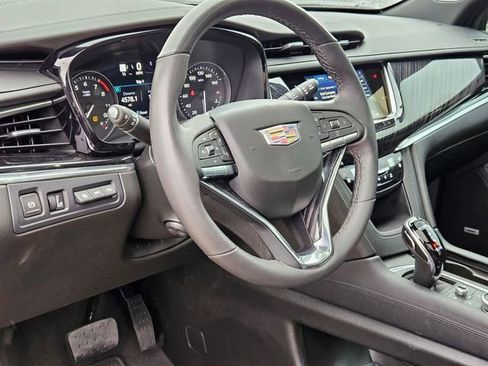 New 2025 Cadillac XT6 Premium Luxury w/ Technology Package image 10