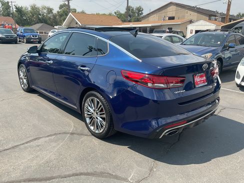 Used 2018 Kia Optima SX w/ Technology Package FWD image 6