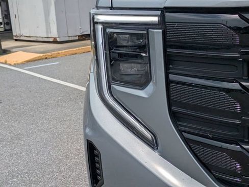 Used 2026 GMC Sierra 1500 Elevation AWD/4WD image 11