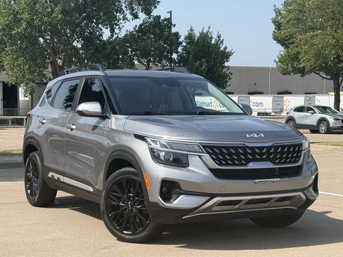 Used 2022 Kia Seltos Nightfall Edition AWD/4WD image 2