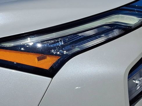 Certified 2023 Nissan Rogue SL w/ SL Premium Package AWD/4WD image 9