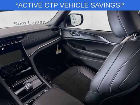 New 2025 Jeep Grand Cherokee L Altitude image 23