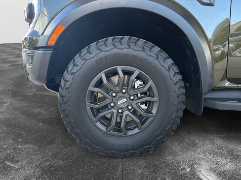 Used 2025 Ford Ranger Raptor AWD/4WD image 9
