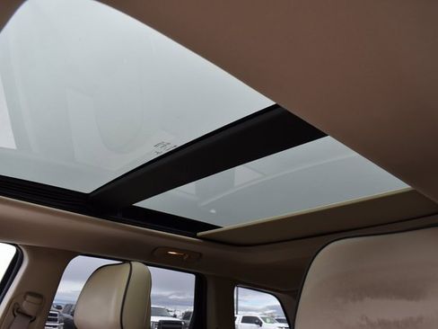 Used 2014 Jeep Grand Cherokee Overland image 17