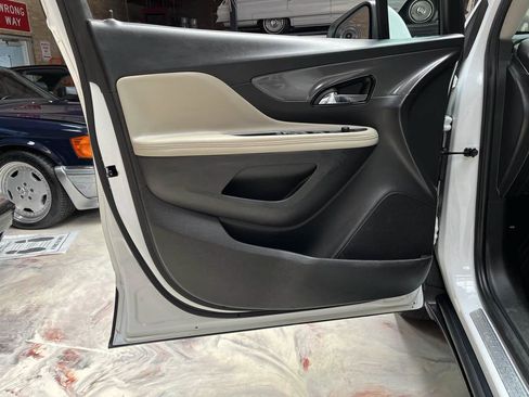 Used 2018 Buick Encore Preferred FWD image 27