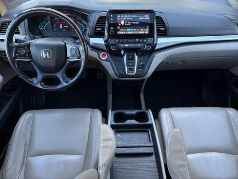 Used 2018 Honda Odyssey EX-L image 12