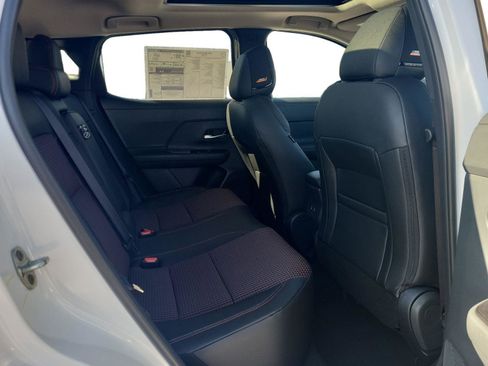 New 2026 Nissan Kicks SR w/ SR Premium Package image 26