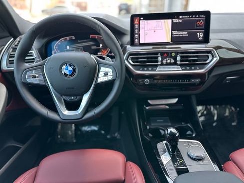 Used 2023 BMW X3 sDrive30i w/ Premium Package image 9