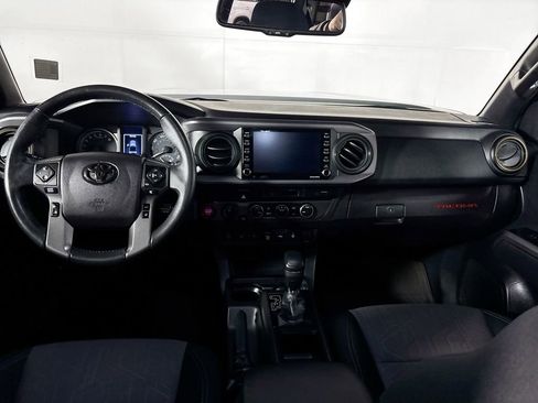 Used 2021 Toyota Tacoma TRD Off-Road w/ Technology Package image 12