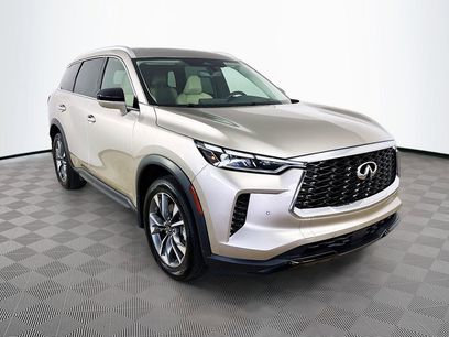 Used 2023 INFINITI QX60 Luxe w/ Vision Package