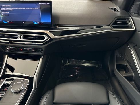 Certified 2024 BMW 330i Sedan w/ Convenience Package RWD image 29