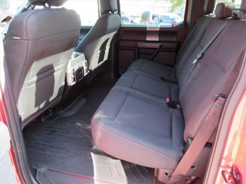 Used 2016 Ford F150 XLT w/ Equipment Group 302A Luxury image 31