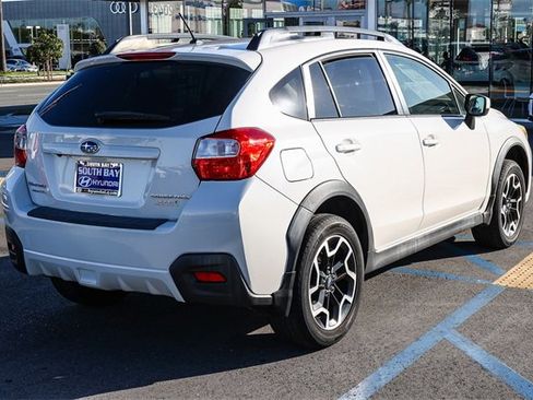 Used 2016 Subaru Crosstrek 2.0i Premium w/ Moonroof Package image 6