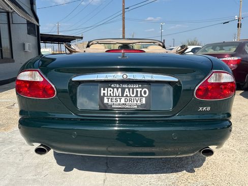 Used 2002 Jaguar XK8 Convertible image 21
