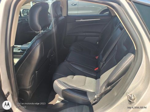 Used 2019 Ford Fusion Titanium AWD/4WD image 10