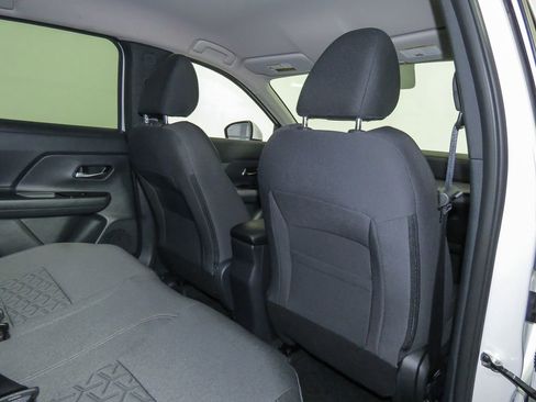 Certified 2025 Nissan Kicks SV w/ Charging Package image 36