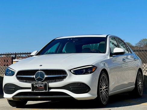 Used 2024 Mercedes-Benz C 300 4MATIC Sedan image 3