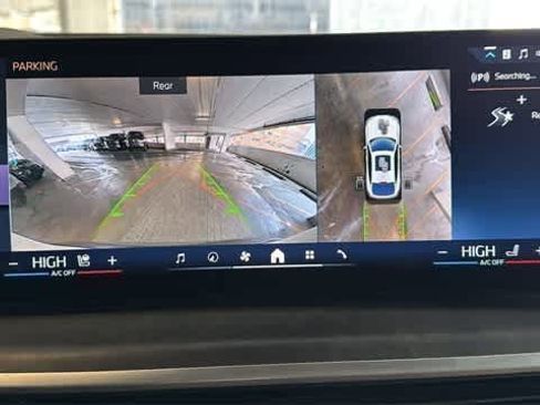 Used 2026 BMW X6 xDrive40i image 21