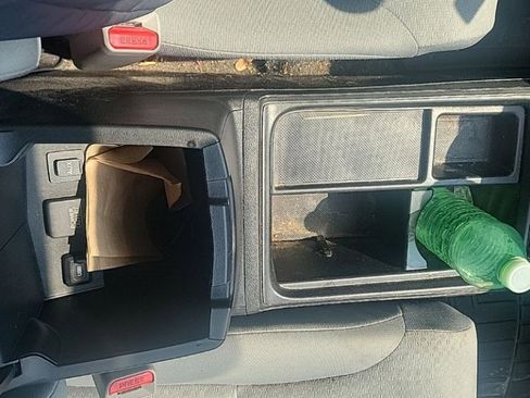 Used 2015 Honda CR-V LX image 27