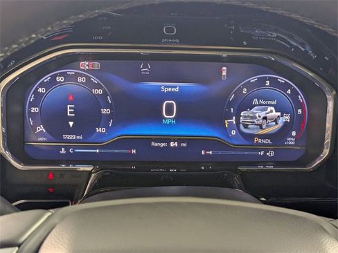 Used 2024 Chevrolet Silverado 2500 ZR2 w/ Technology Package image 19