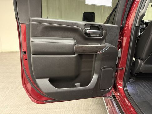 Used 2020 Chevrolet Silverado 2500 LTZ image 23