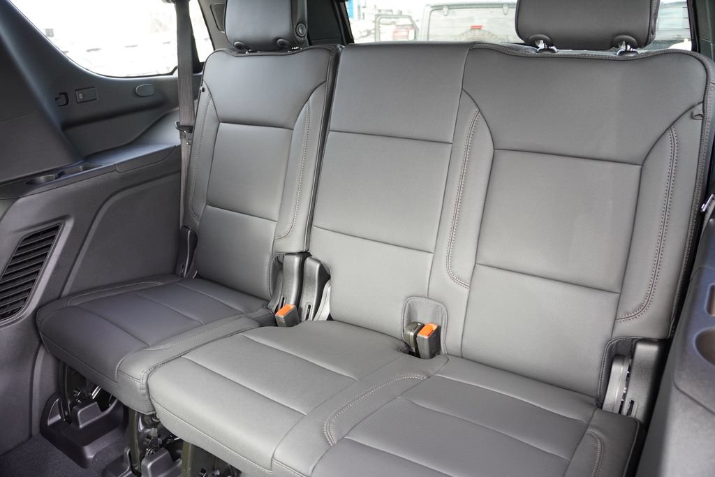 New 2026 Chevrolet Tahoe High Country AWD/4WD image 13