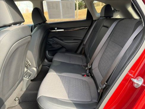 Used 2024 Kia Seltos S image 33