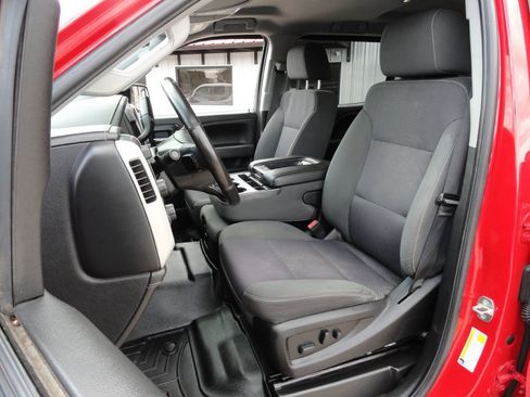 Used 2018 GMC Sierra 2500 SLE w/ SLE Preferred Package image 11