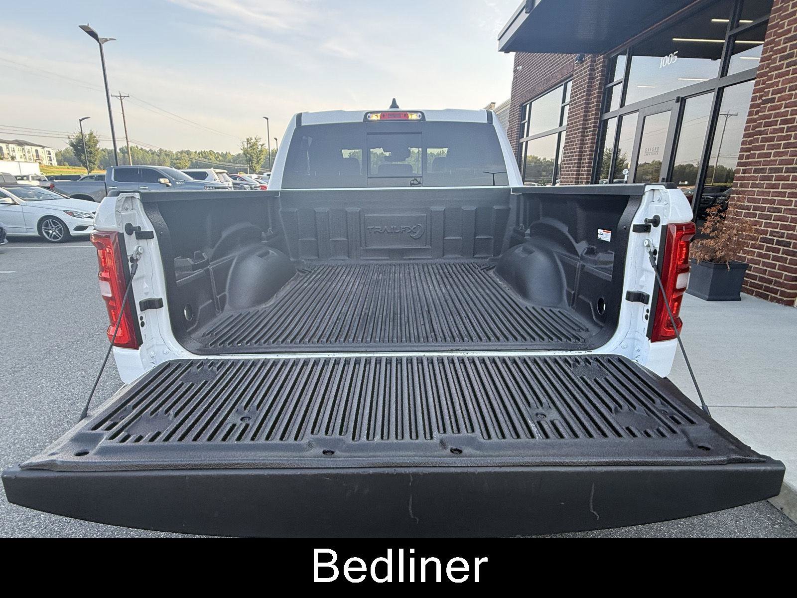 Used 2026 RAM 1500 Laramie AWD/4WD image 28