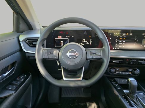 New 2026 Nissan Kicks SV w/ Charging Package FWD image 15