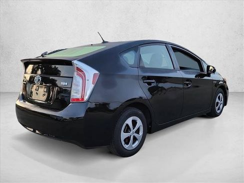 Used 2014 Toyota Prius Four FWD image 5