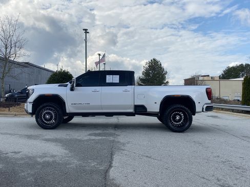 Used 2025 GMC Sierra 3500 Denali Ultimate image 14