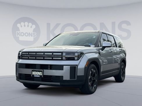 Used 2024 Hyundai Santa Fe SE image 1