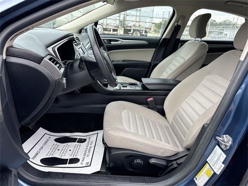Used 2018 Ford Fusion S image 17