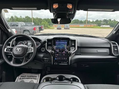 Certified 2026 RAM 2500 Big Horn AWD/4WD image 38